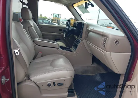 2004 Chevrolet Tahoe Lt from USA, damaged, VIN 1GNEC13T54R264848